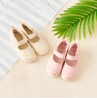 ハート刺繍水抜きサンダル