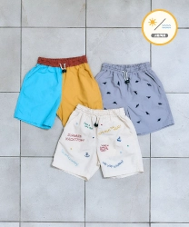 水陸両用バイカラー・刺繍ハーフパンツの置き画