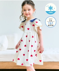 肩リボン花びらスリーブヒロインワンピースのモデル画像