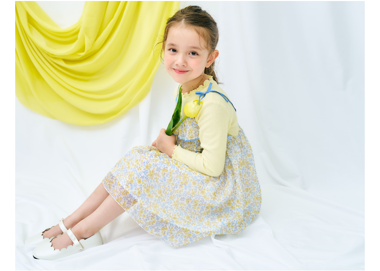 イエロー 2026 apres les cours(アプレ レ クール)の女の子 春コレクション