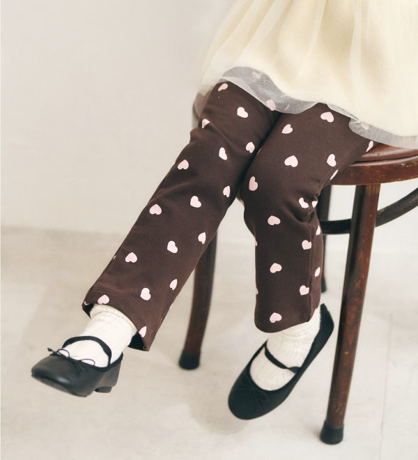 2026 apres les cours アプレ レ クール フレアパンツ レギンス パンツ ストレッチ ウエストゴム リブパンツ フリル ボトムス 子供服 ベビー服 キッズ 女の子　男の子　ベビー