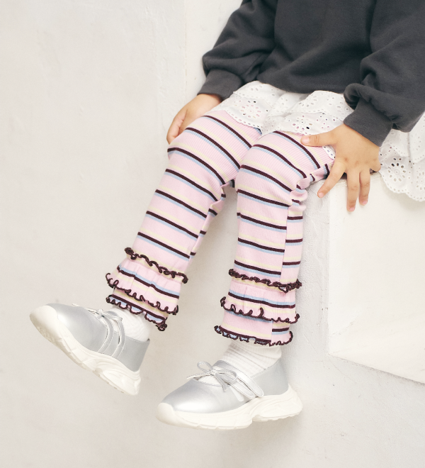2026 apres les cours アプレ レ クール フレアパンツ レギンス パンツ ストレッチ ウエストゴム リブパンツ フリル ボトムス 子供服 ベビー服 キッズ 女の子　男の子　ベビー