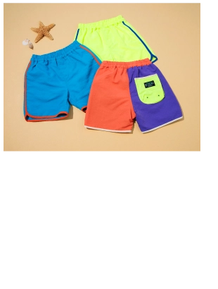 カラフルパイピングビーチショーツ<br />￥2,530(税込)