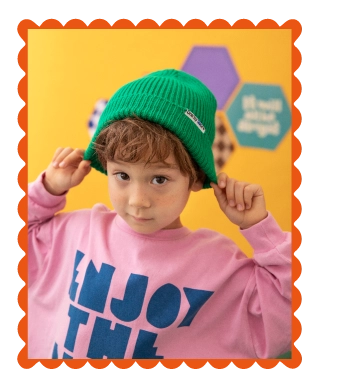 ニット帽をアクセントに