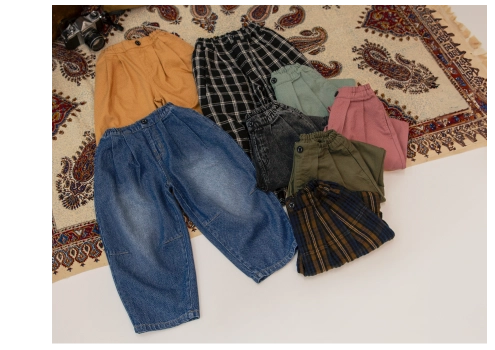 ワイドタックパンツ￥2,420taxin