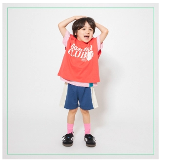 今年の夏はかわいくて元気なコーデで