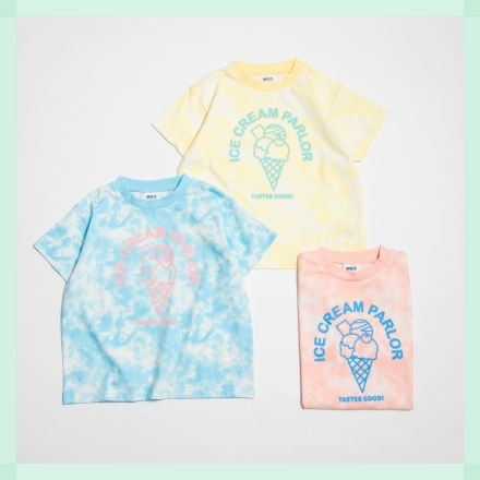 夏にぴったりなアイス柄のTシャツ