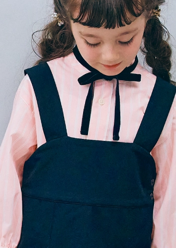 p.premier ピードットプルミエのブラックのフォーマルスタイル　ジャンパースカートで女の子におすすめ